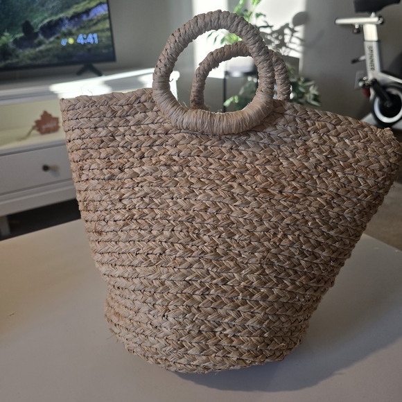 Handbags - Woven Straw Tote Bag in Natural Tan - Women Bags